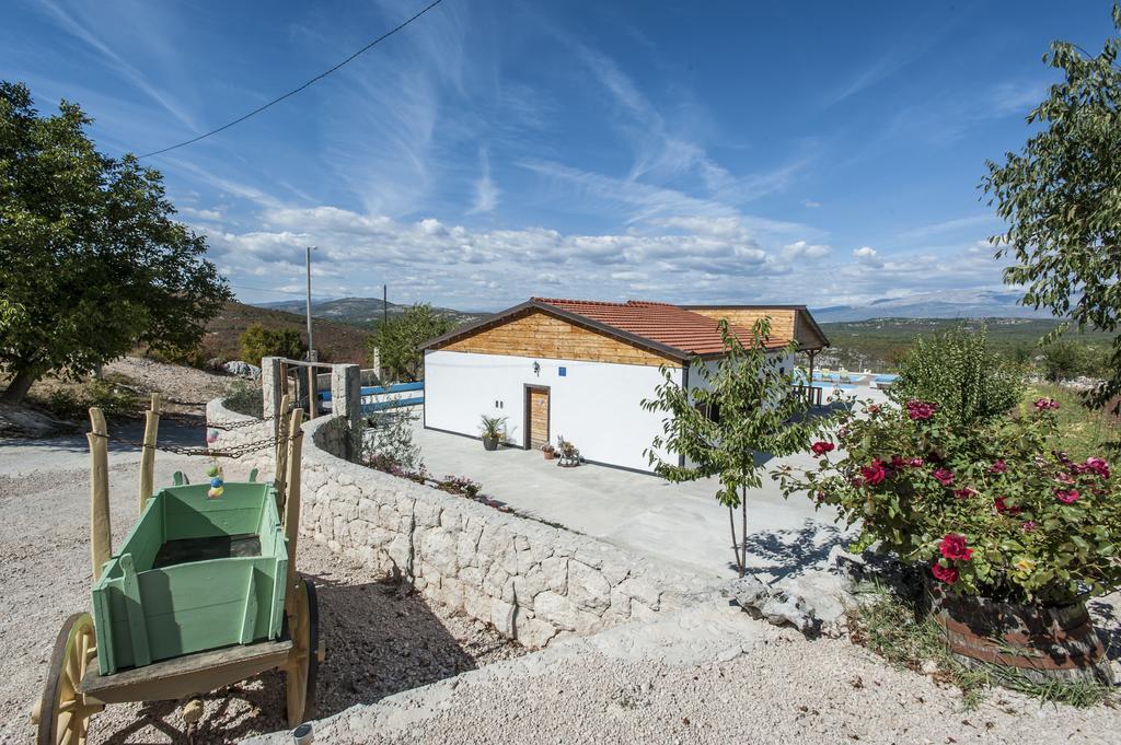 Holiday Home Poljicko Imanje Donji Dolac Exterior foto